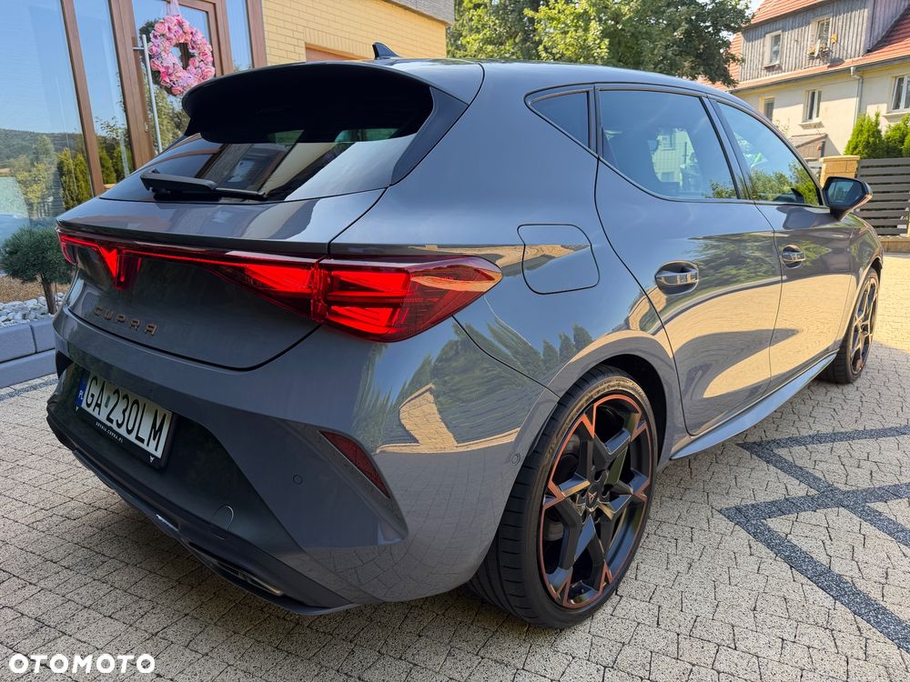 Cupra Leon 1.5 eTSI mHEV DSG - 4