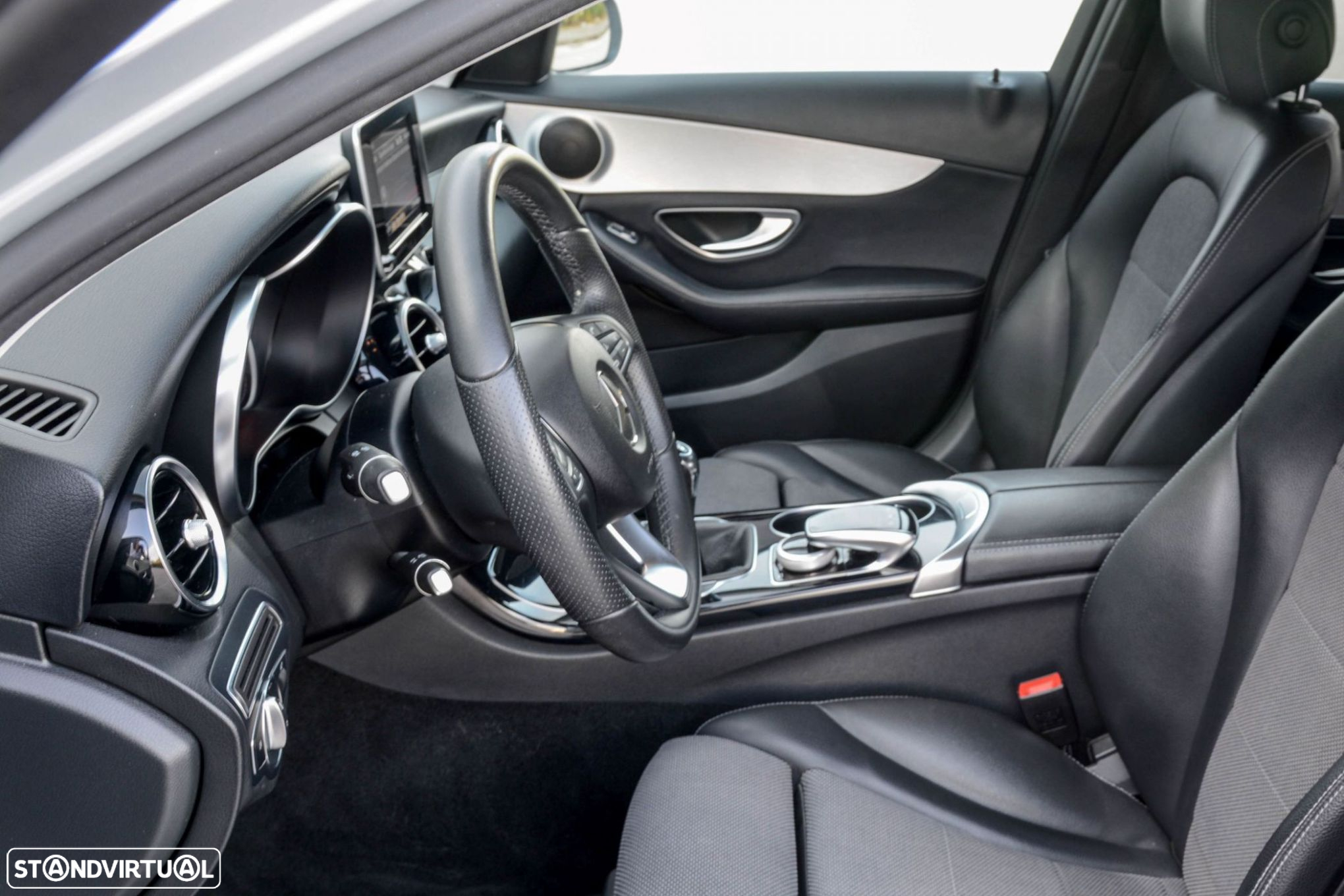 Mercedes-Benz C 220 - 13