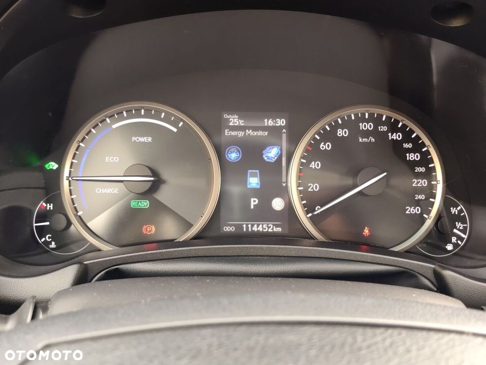 Lexus NX 300h Business Edition AWD - 2