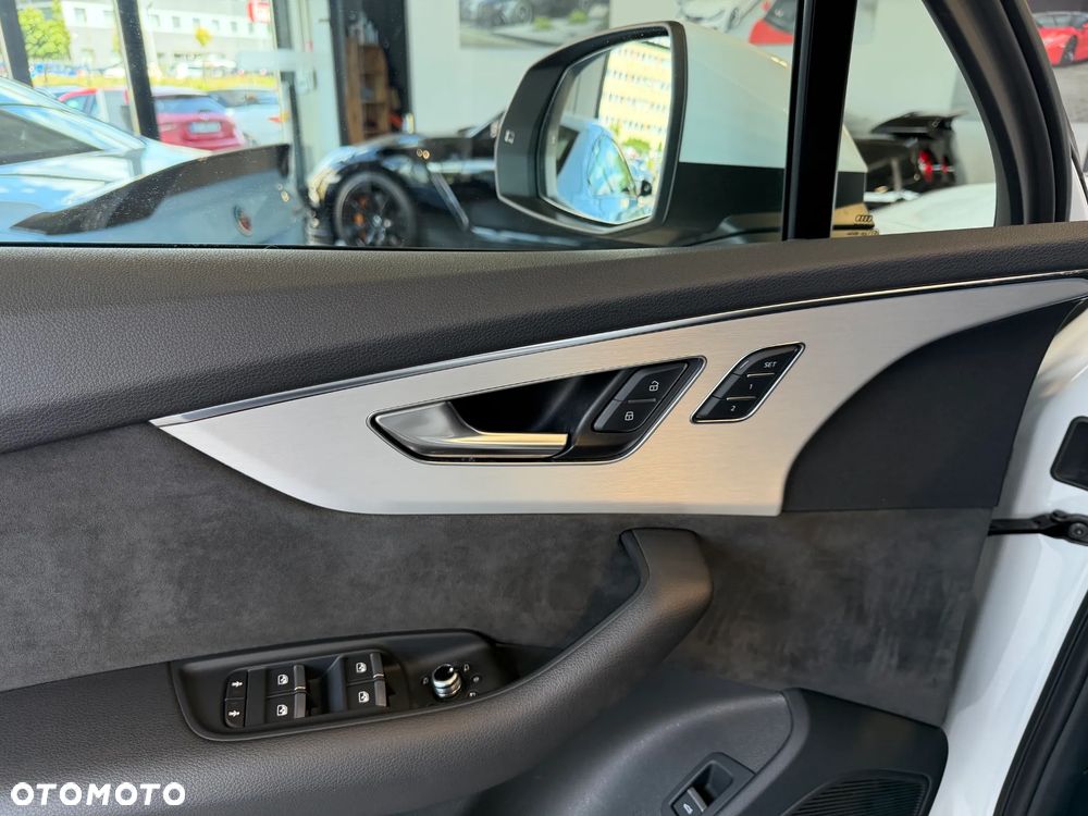 Audi Q7 45 TDI mHEV Quattro S Line Tiptr - 11
