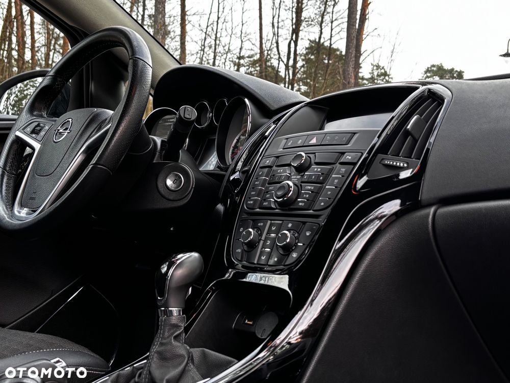 Opel Astra 1.4 Turbo Edition - 18