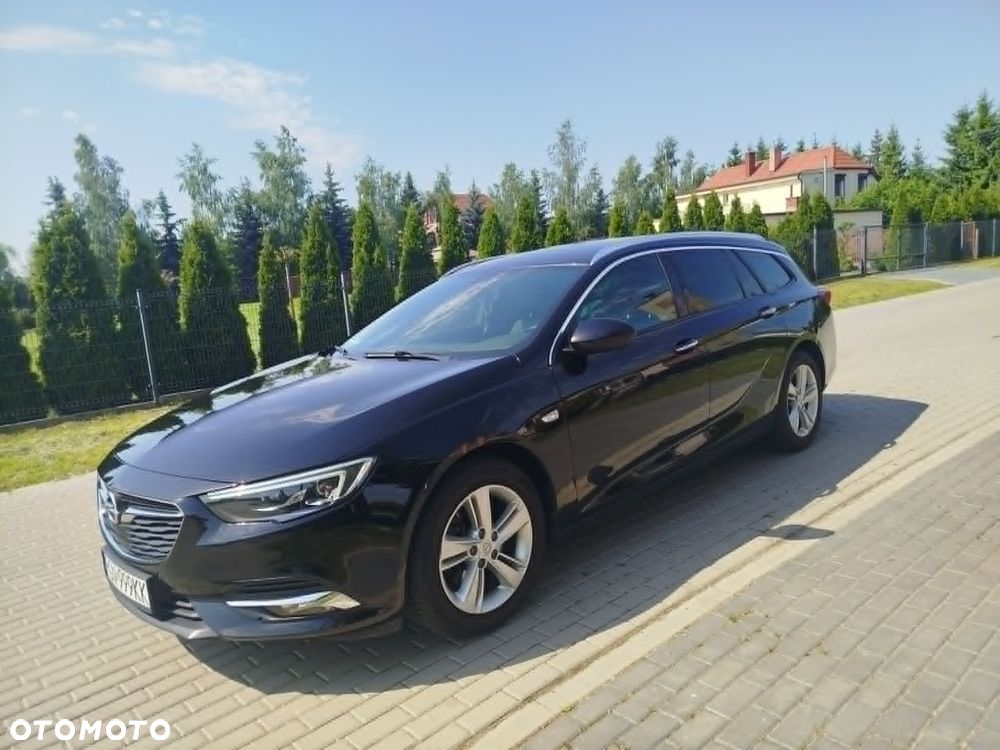 Opel Insignia - 1