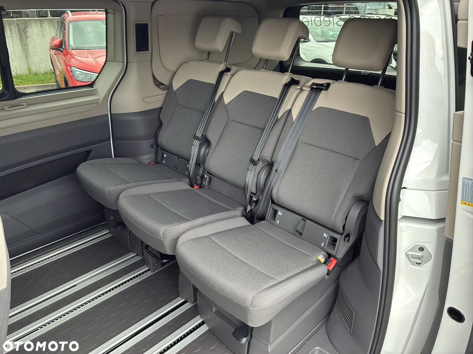 Volkswagen California - 14