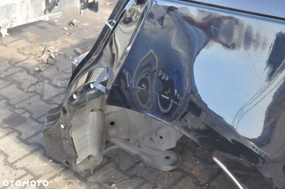 RANGE ROVER VELAR L560 CAŁY TYŁ DUPA PAS WANNA ĆWIARTKA - 2