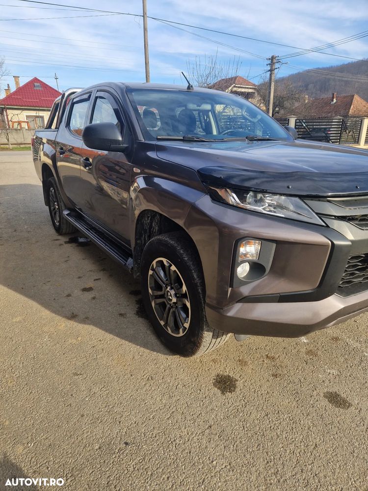 Mitsubishi L200 - 5