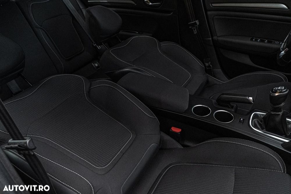 Renault Megane BLUE dCi 115 INTENS - 36