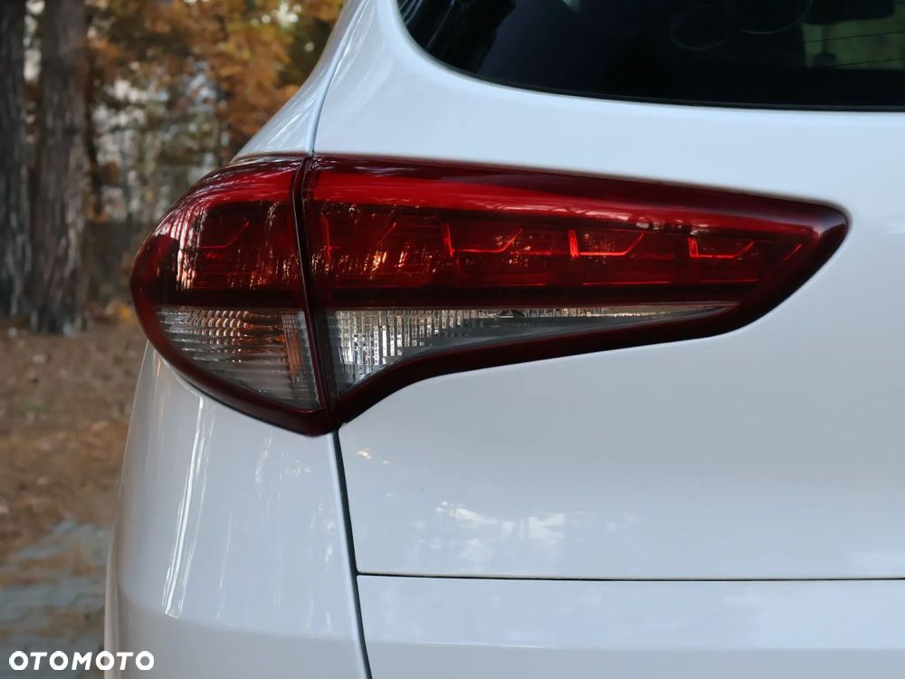 Hyundai Tucson 1.7 CRDI BlueDrive Comfort 2WD - 17