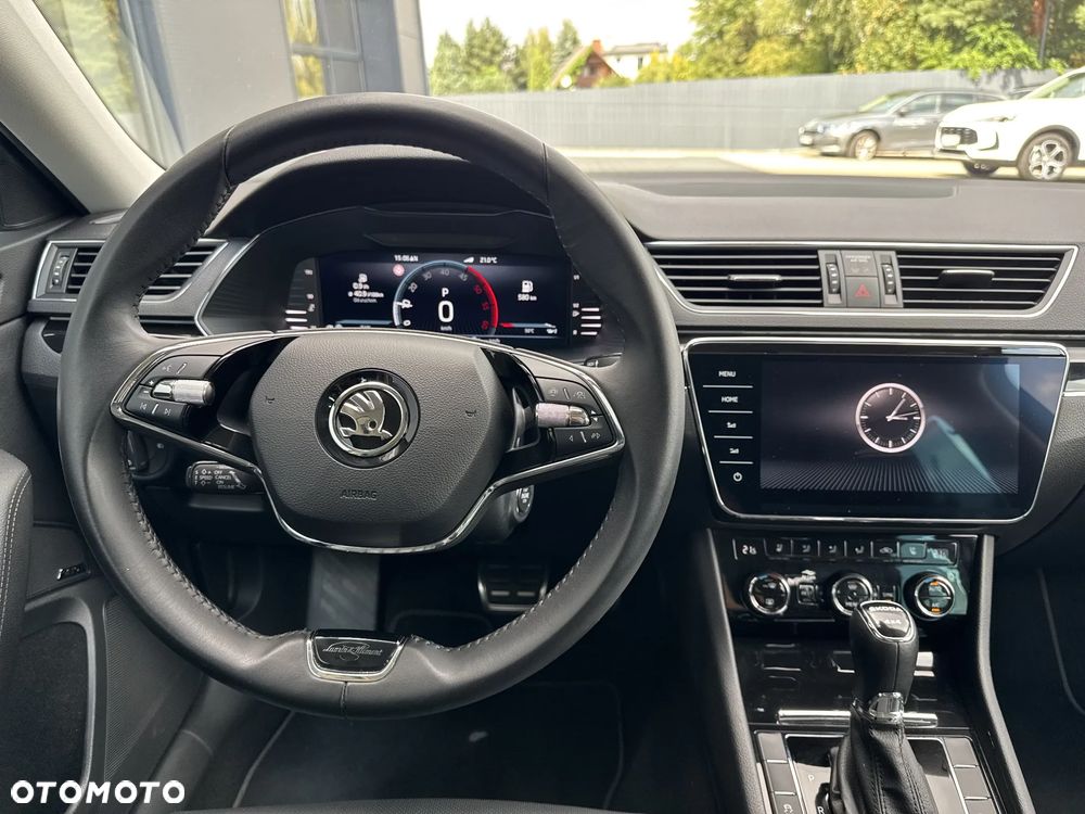 Skoda Superb 2.0 TDI SCR 4x4 L&K DSG - 11