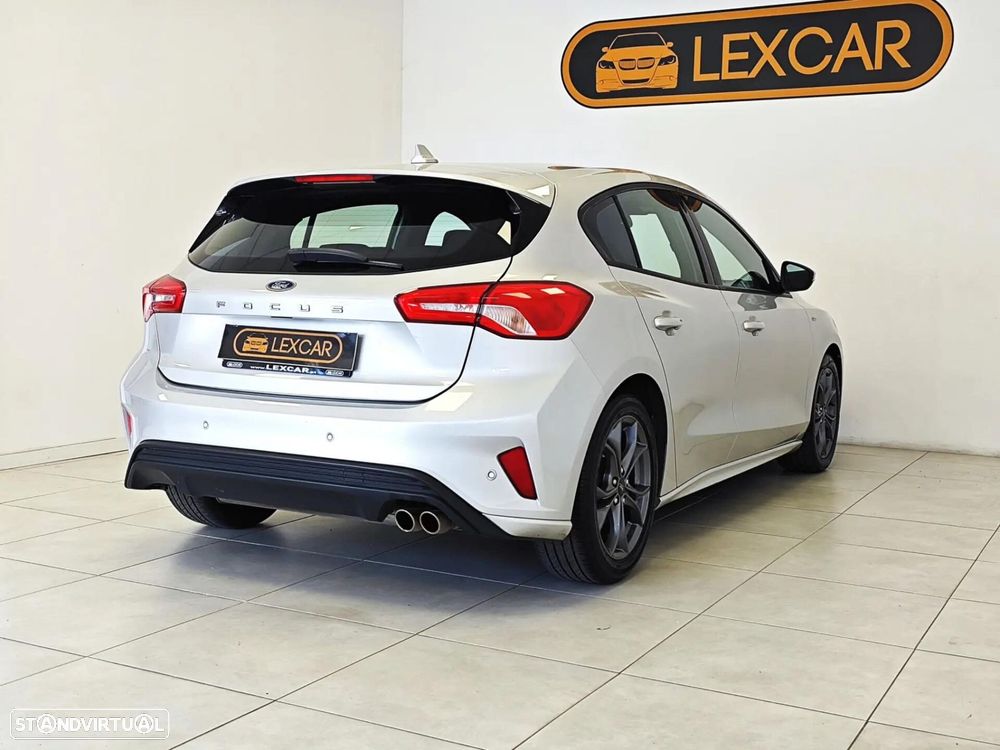 Ford Focus 1.0 EcoBoost ST-Line - 31