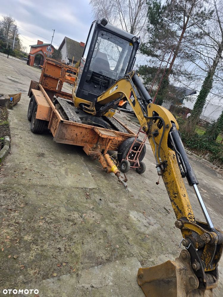 Caterpillar cat302.4 - 3