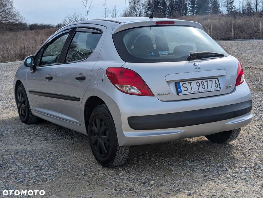 Peugeot 207 1.4 Presence - 5