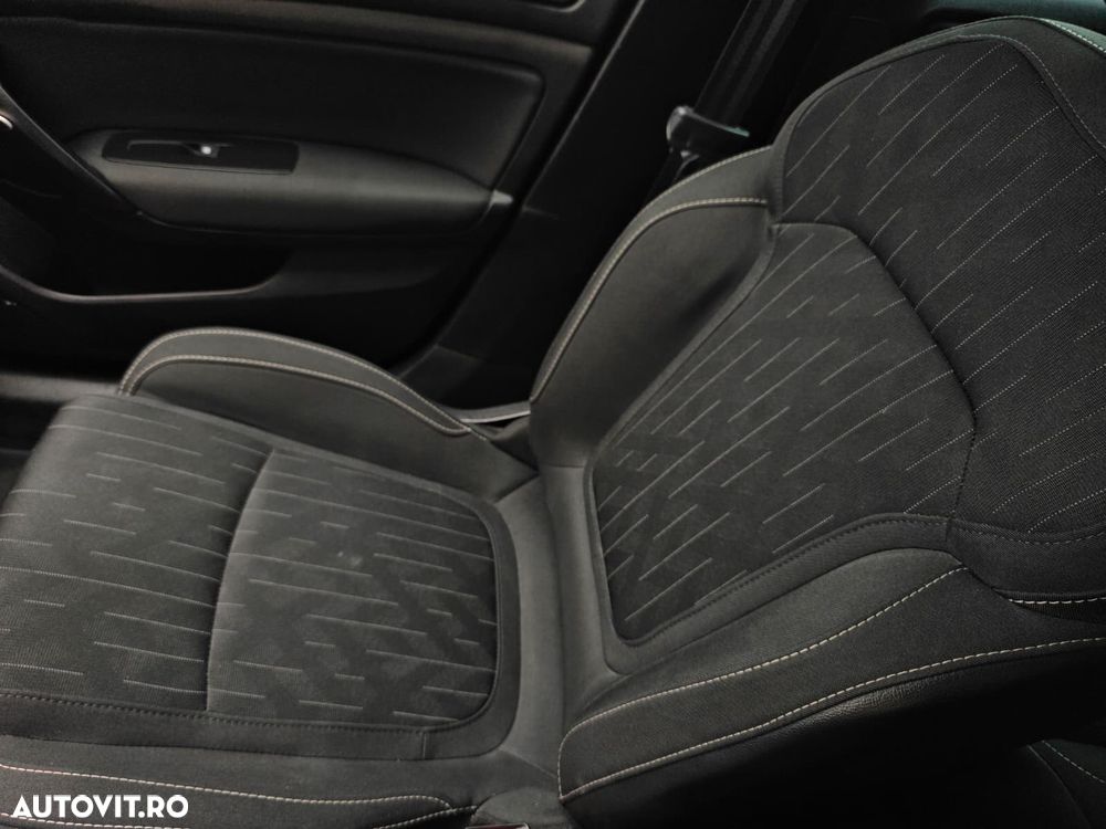 Renault Megane TCe 140 GPF EDC ZEN - 20