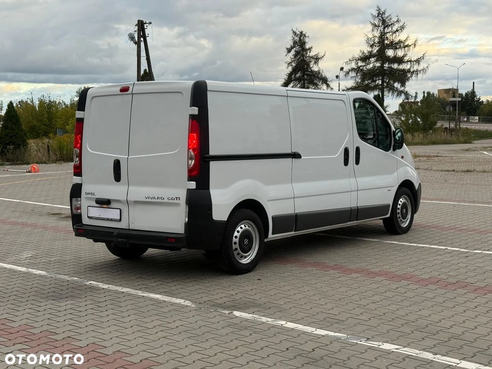 Opel VIVARO - 19