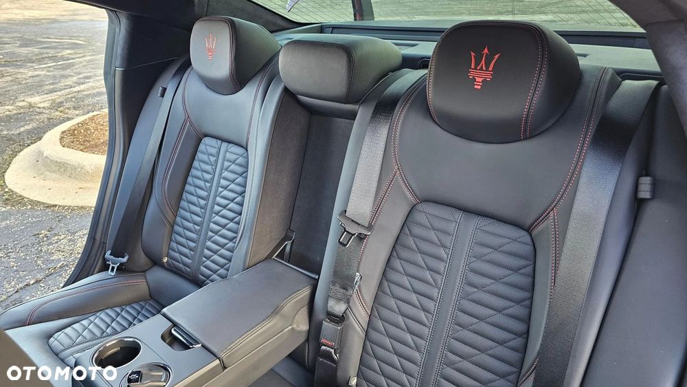 Maserati Ghibli - 21