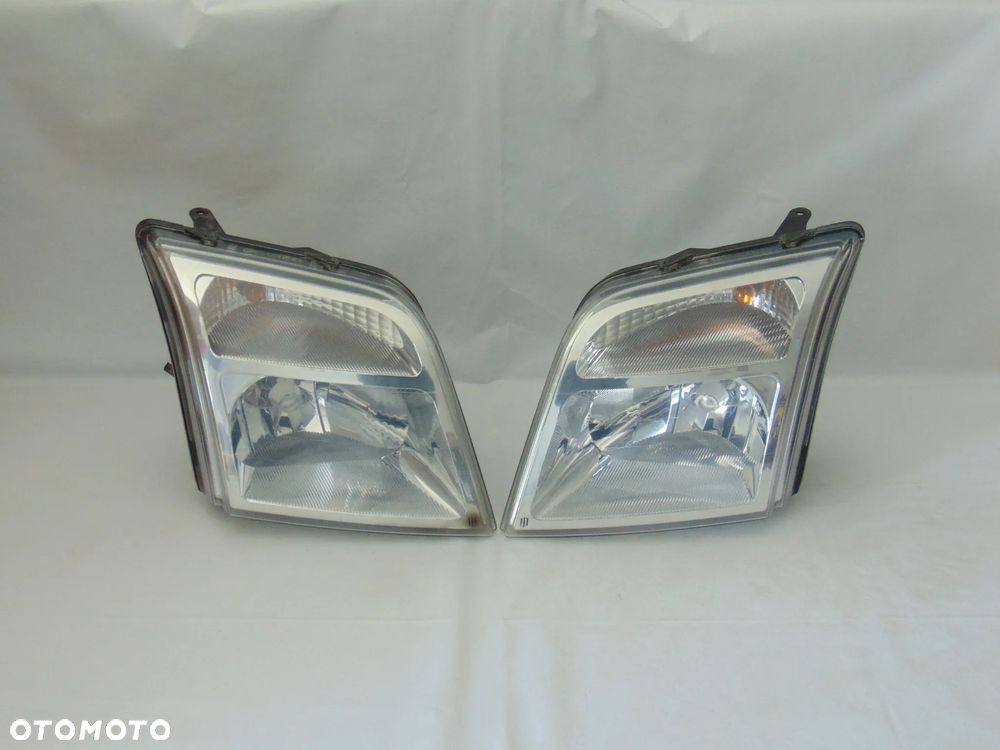 ORYGINAŁ lampa przednia przód lewa prawa Ford Tourneo Transit Connect MK1 I 02-06r - 1