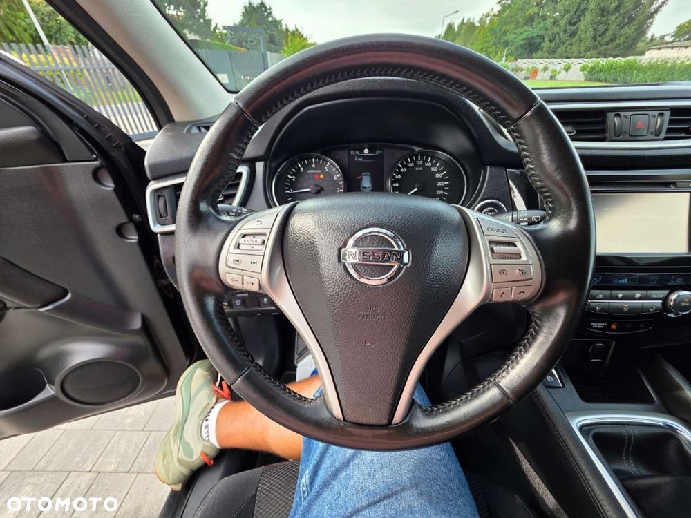 Nissan Qashqai - 12