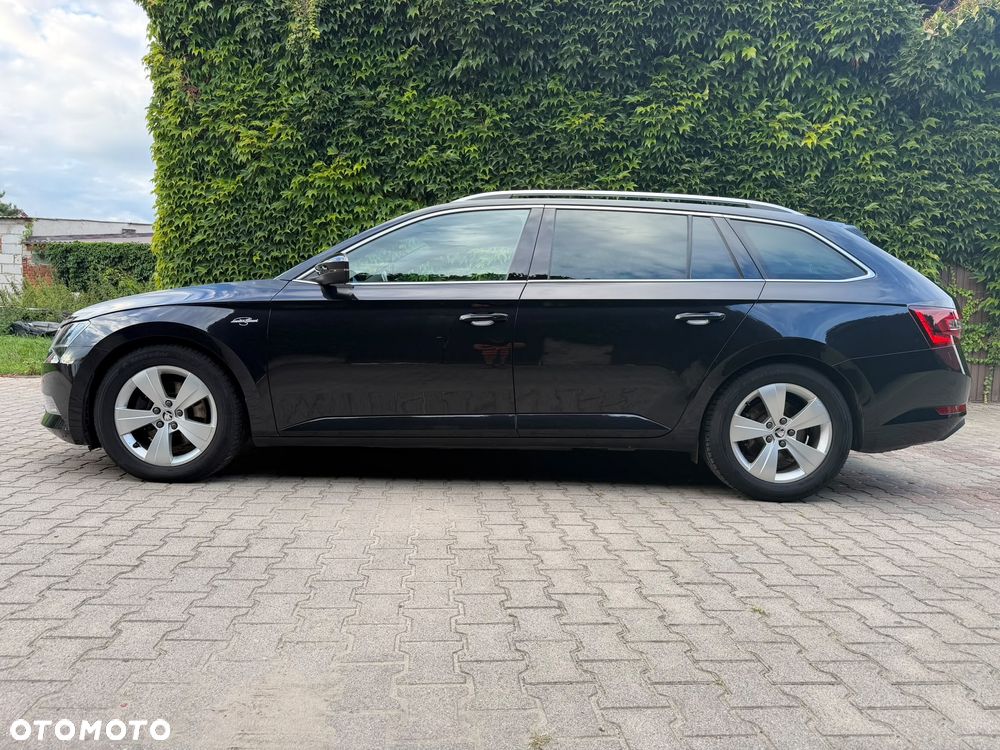Skoda Superb 2.0 TDI 4x4 L&K DSG - 8