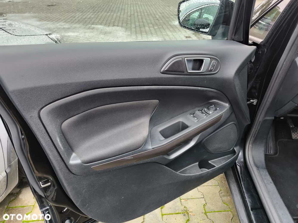 Ford EcoSport 1.0 EcoBoost TITANIUM - 24