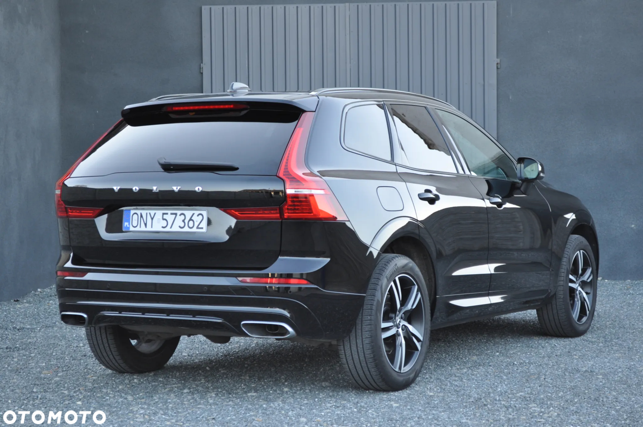 Volvo XC 60 D4 R-Design - 6