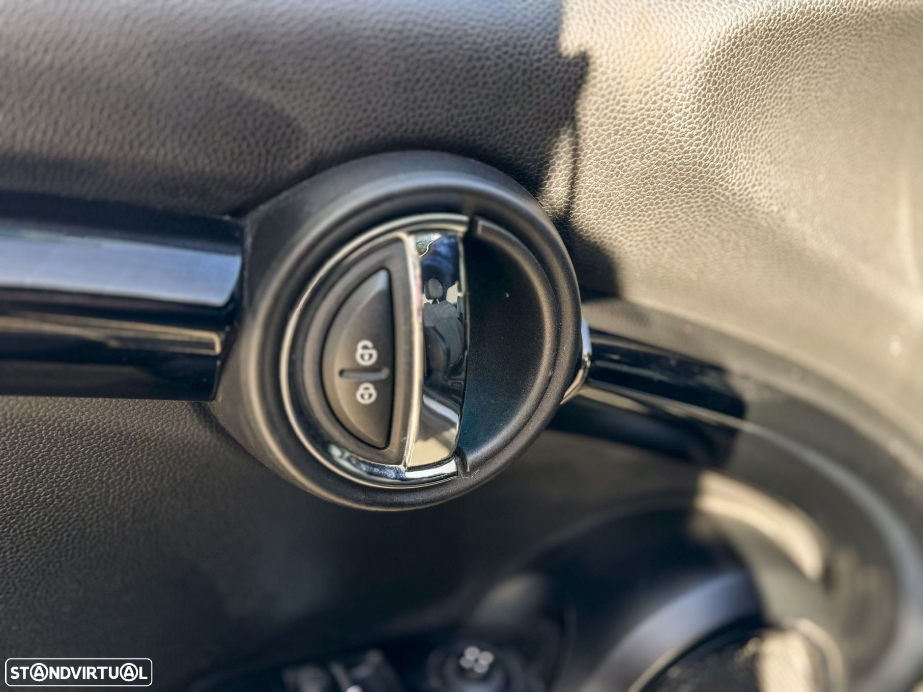 MINI 3 Portas Cooper S Auto - 27