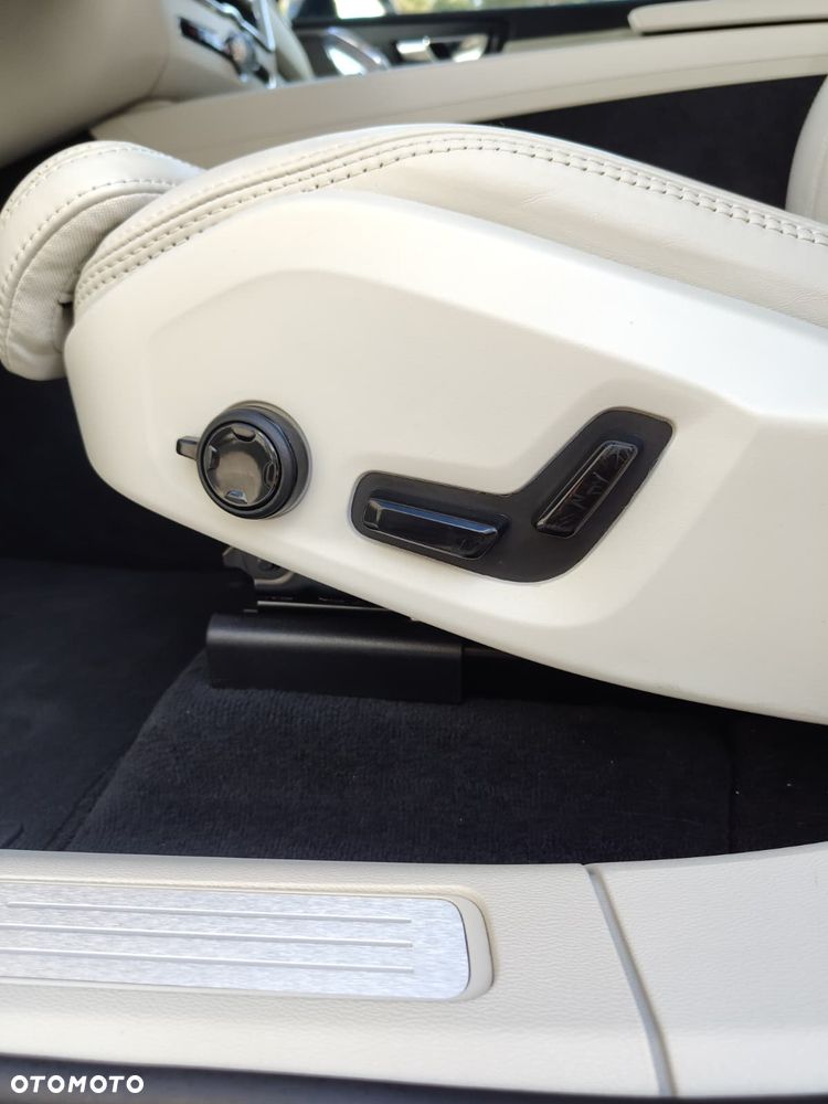 Volvo XC 60 - 27