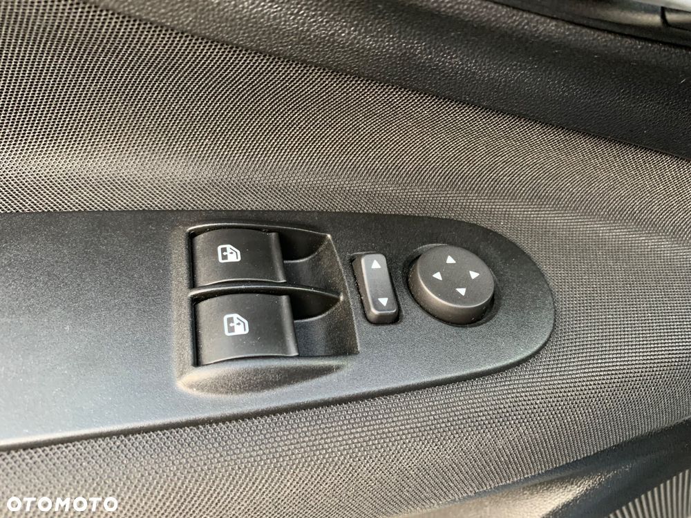 Fiat Punto 1.2 Easy Pakiet Easy Plus - 30