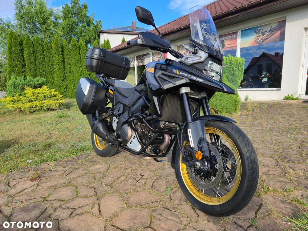 Suzuki V-STROM - 2