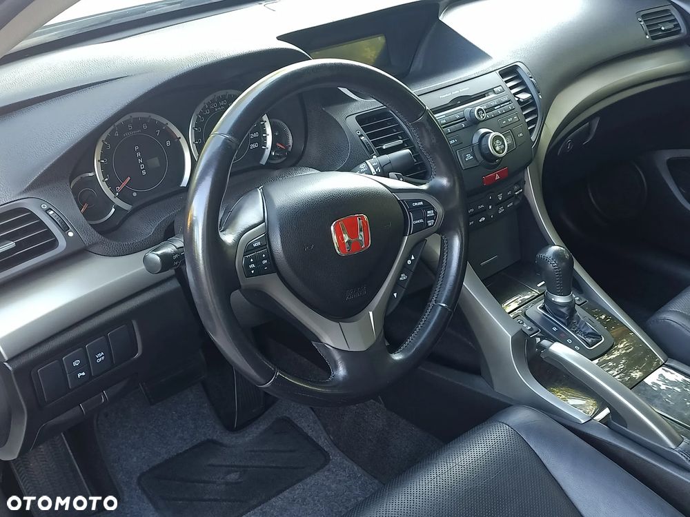 Honda Accord 2.4 Executive - 14