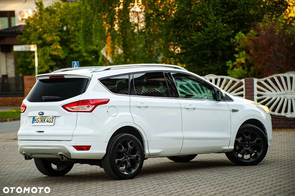 Ford Kuga 2.0 TDCi 4x4 Titanium - 17