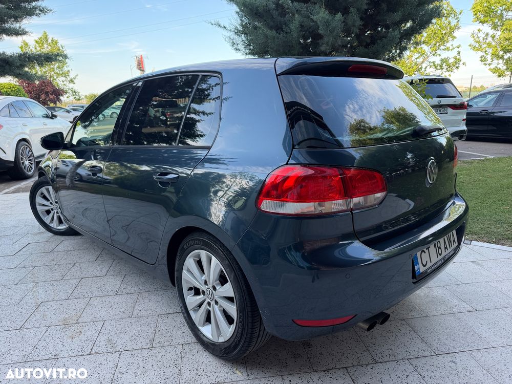 Volkswagen Golf 2.0 TDI Highline - 5