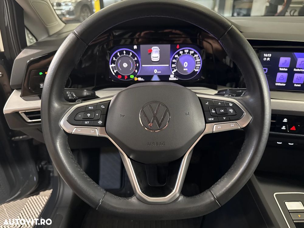Volkswagen Golf - 17