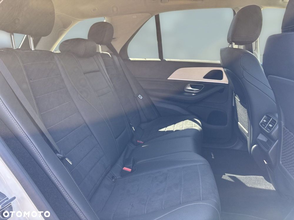 Mercedes-Benz GLE 300 d 4-Matic Premium - 22