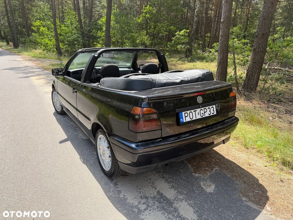 Volkswagen Golf Cabrio - 13