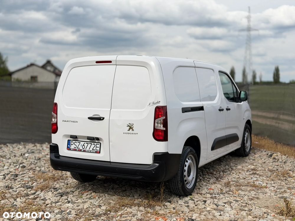 Peugeot Partner - 11