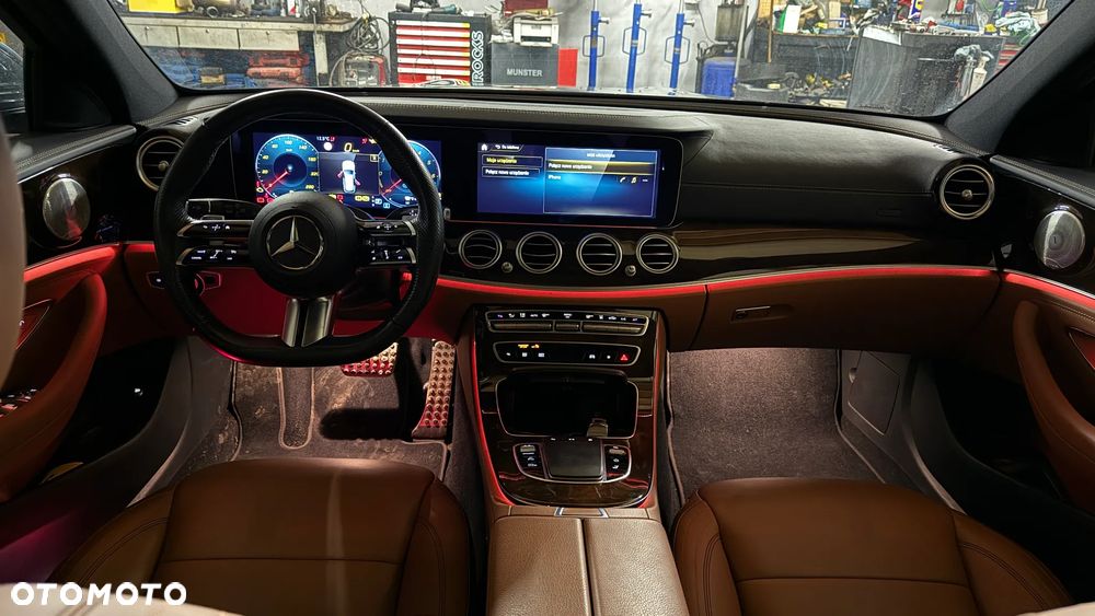 Mercedes-Benz Klasa E 300 de 4Matic 9G-TRONIC AMG Line - 30