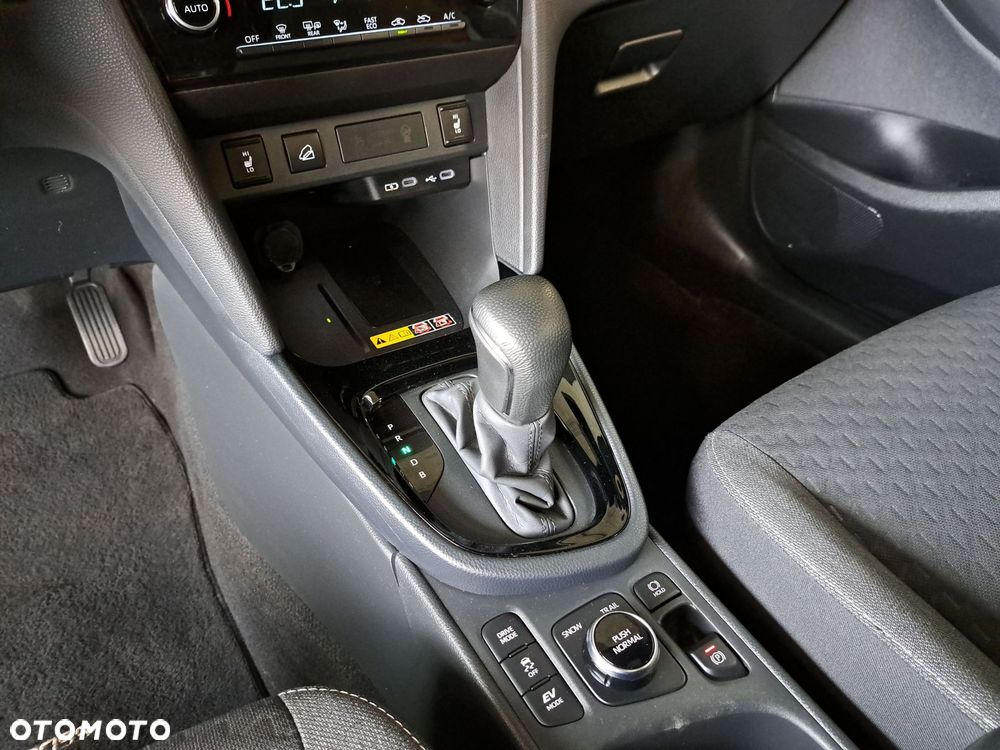 Toyota Yaris Cross Hybrid 1.5 Style AWD - 27