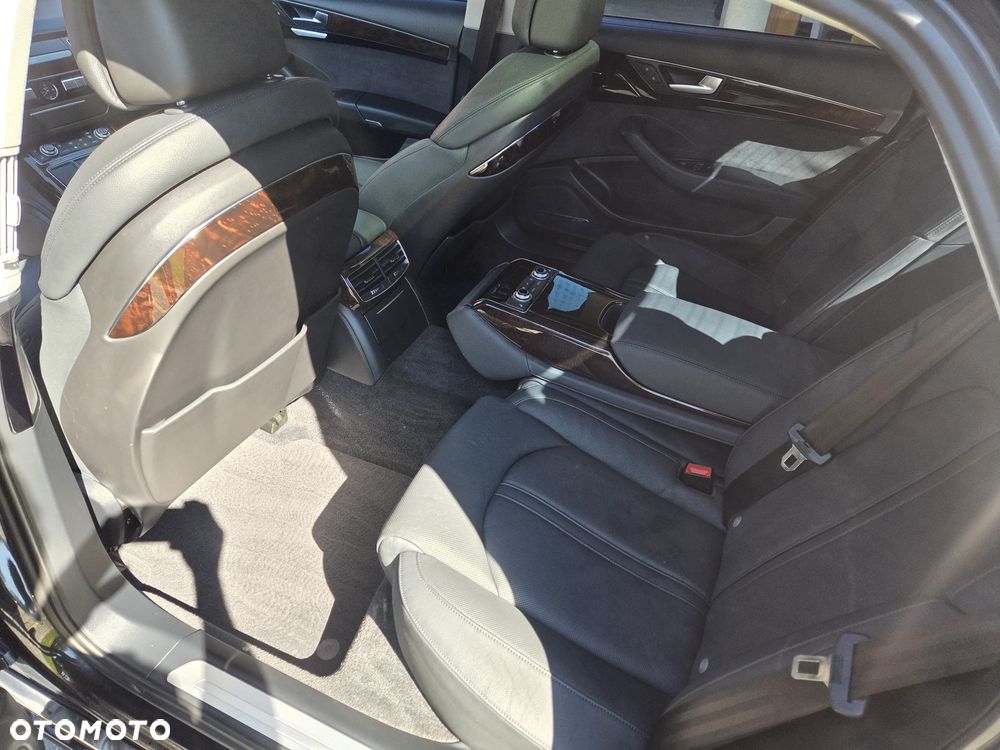 Audi A8 3.0 TFSI Quattro tiptronic - 32
