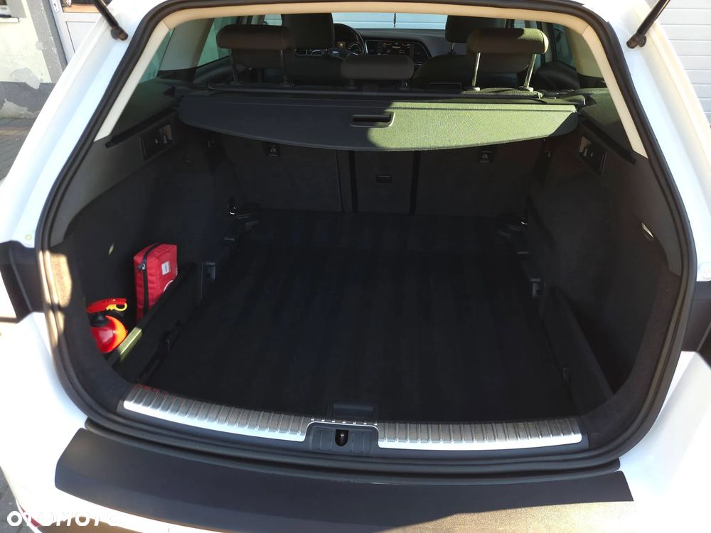Seat Leon 2.0 TDI DPF Start&Stop DSG FR - 40