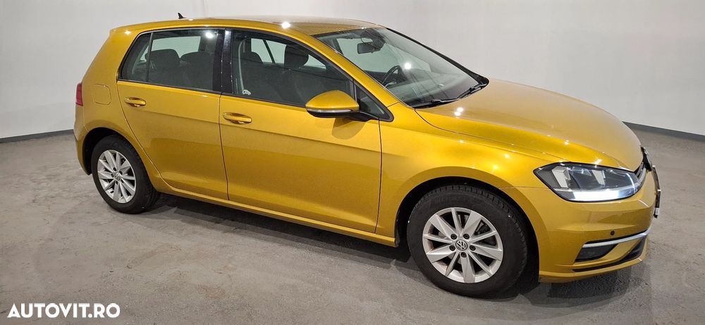 Volkswagen Golf 1.6 TDI DSG Comfortline - 20