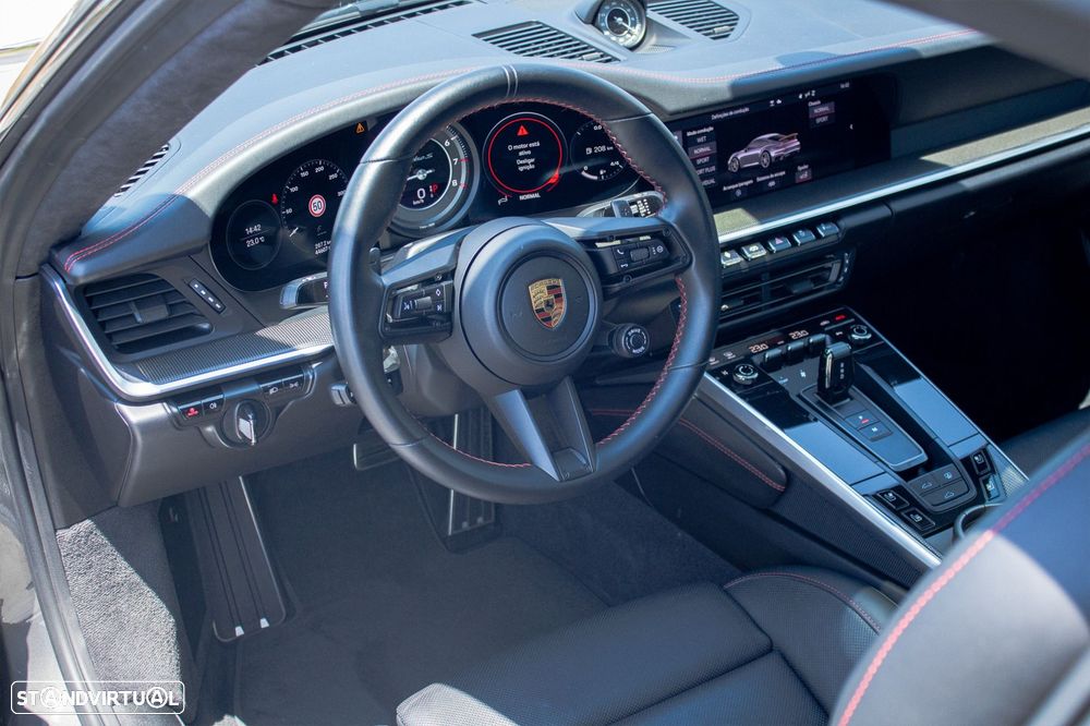 Porsche 911 (992) Turbo S PDK - 24