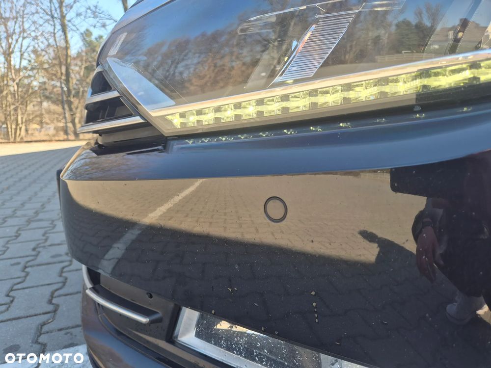 Volkswagen Passat 2.0 TDI (BlueMotion Technology) Comfortline - 13