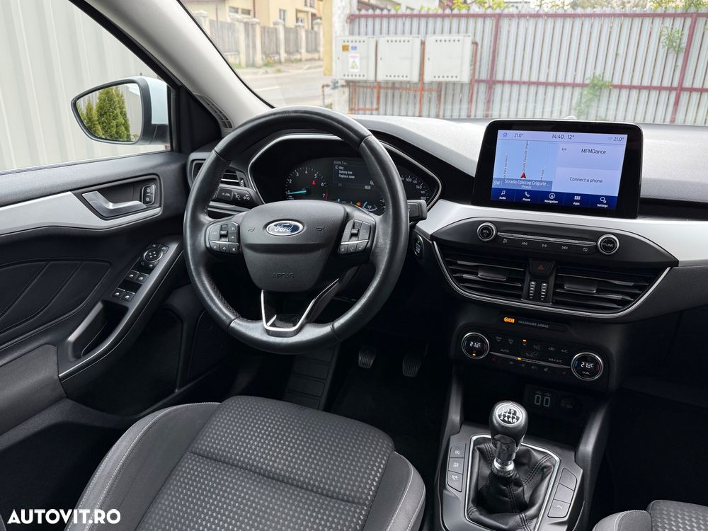 Ford Focus 1.0 EcoBoost Connected - 22