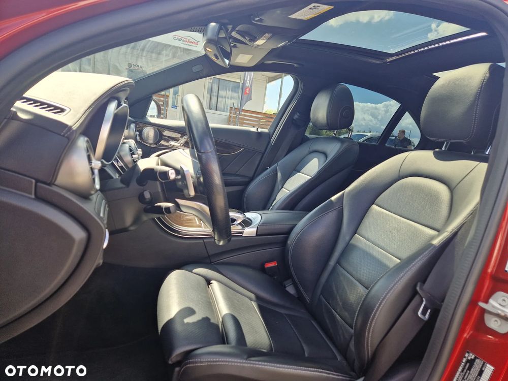 Mercedes-Benz Klasa C 300 T 9G-TRONIC AMG Line - 13