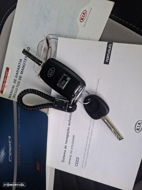 Kia Ceed SW 1.6 CRDi GT Line - 60