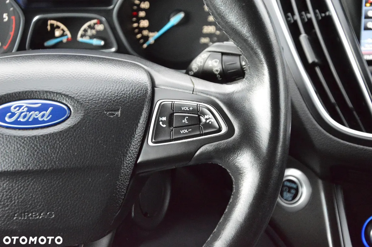Ford C-MAX 2.0 TDCi Start-Stop-System Titanium - 19