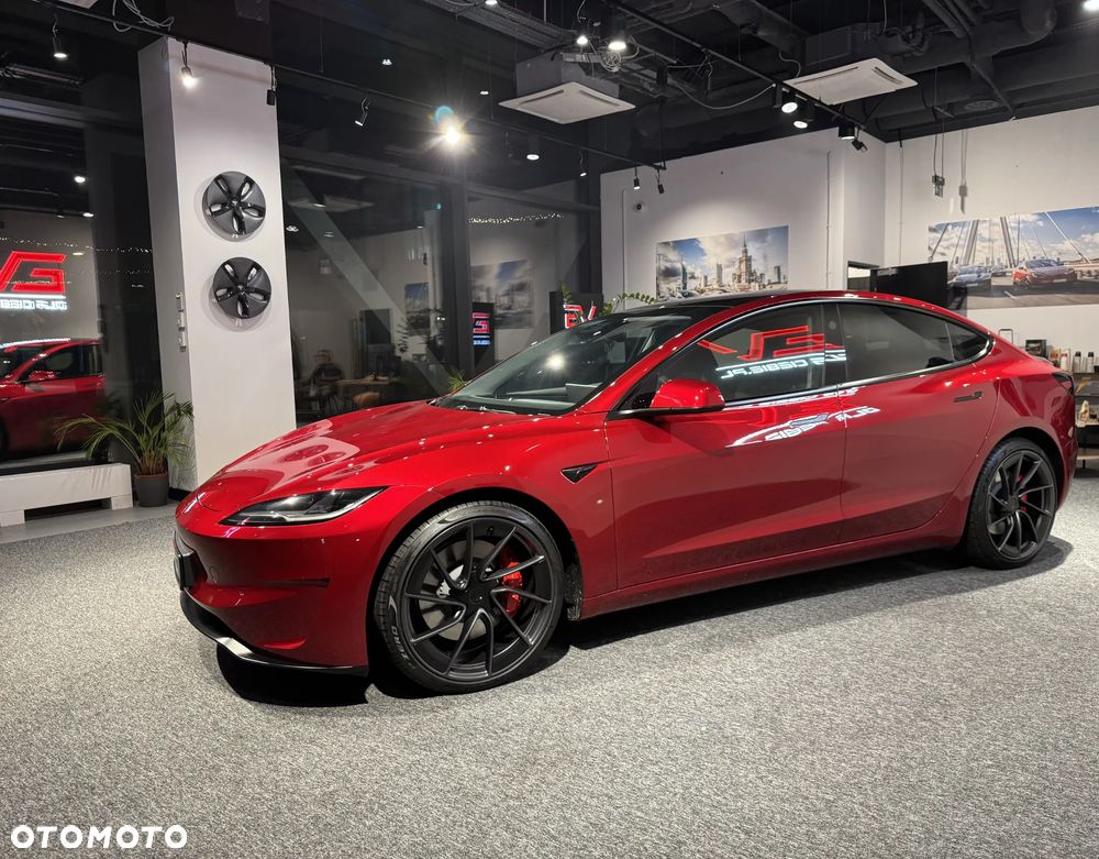 Tesla Model 3 Performance AWD - 9