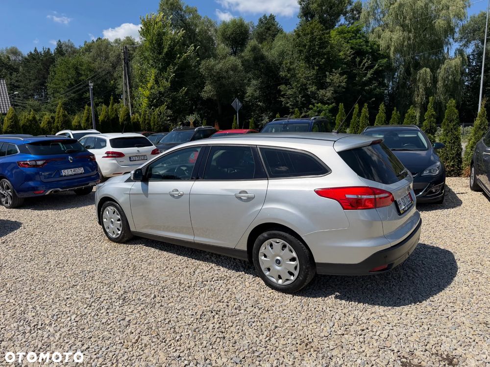 Ford Focus 1.5 EcoBoost Start-Stopp-System Business Edition - 3
