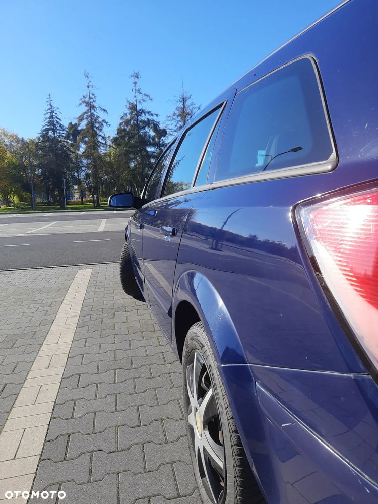 Opel Astra 1.6 Enjoy - 7