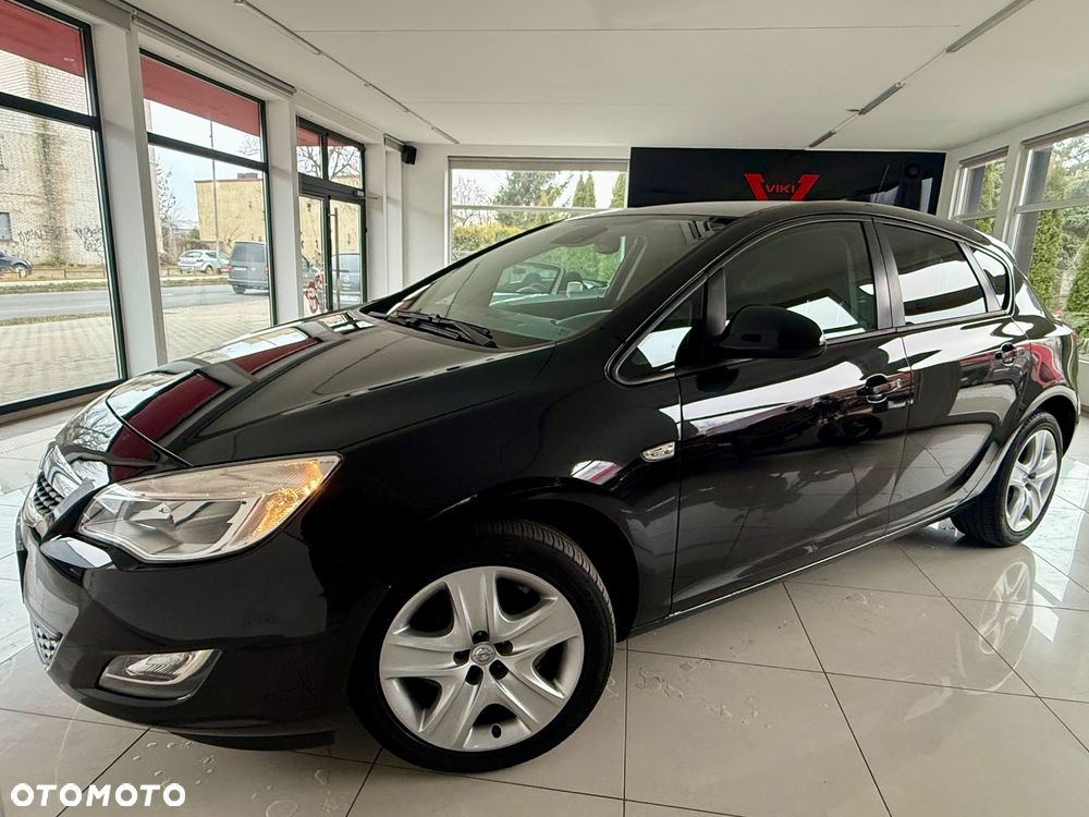 Opel Astra 1.4 Turbo - 2