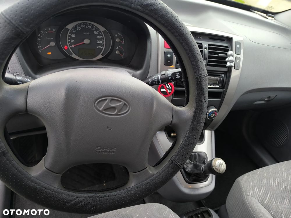 Hyundai Tucson 2.0 Active / Style - 12